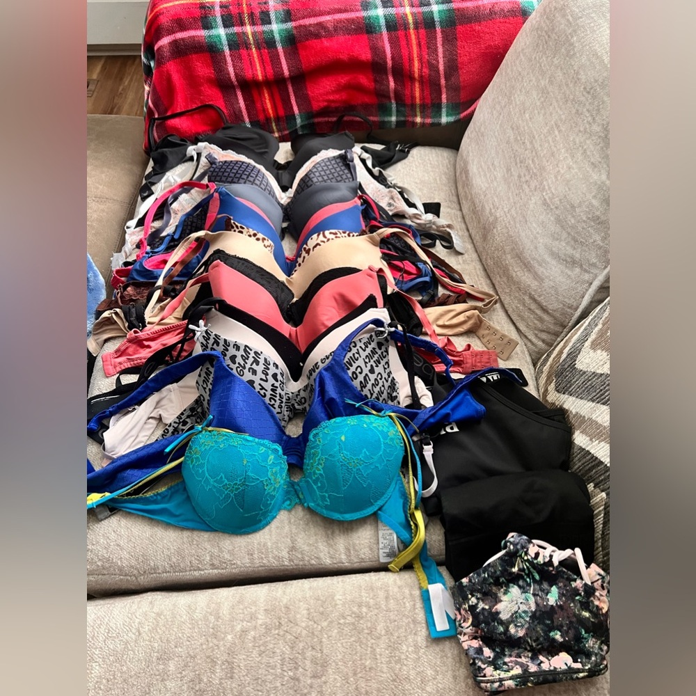 Bra Bundle - image 1